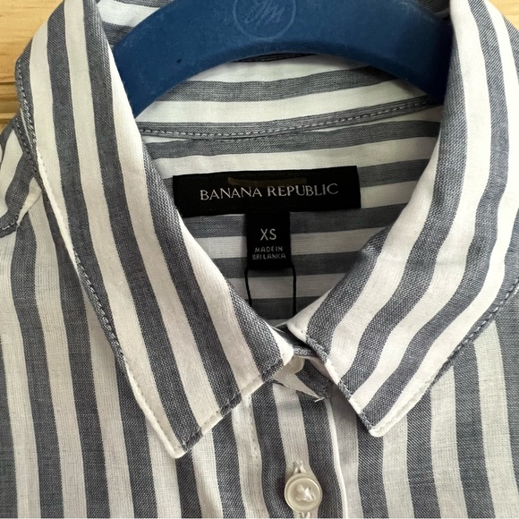 Banana Republic Cotton Gauze Roll Cuff Shirt - Picture 8 of 8